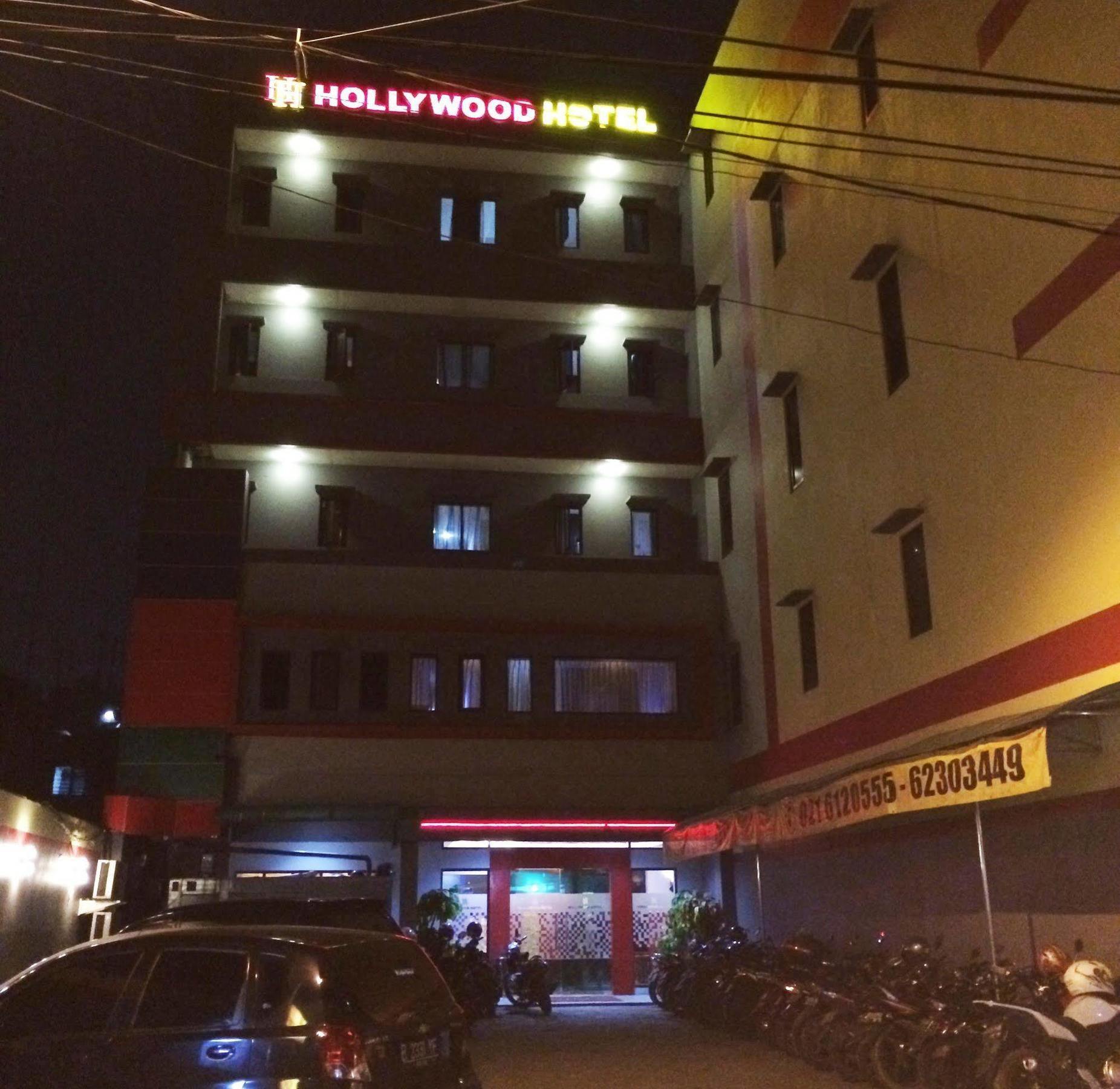 Hollywood Hotel Джакарта Екстериор снимка